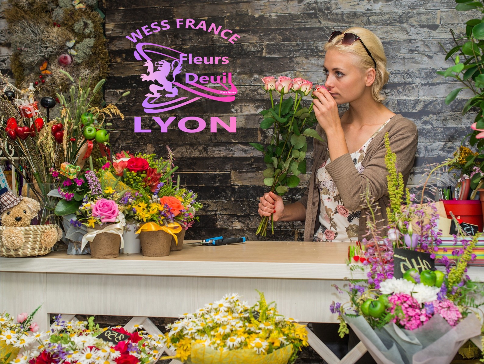 SYMPATHY FLOWERS DELIVERY IN LIEUTADÈS
